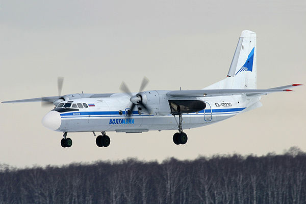 Volga-Avia_Antonov_An-24